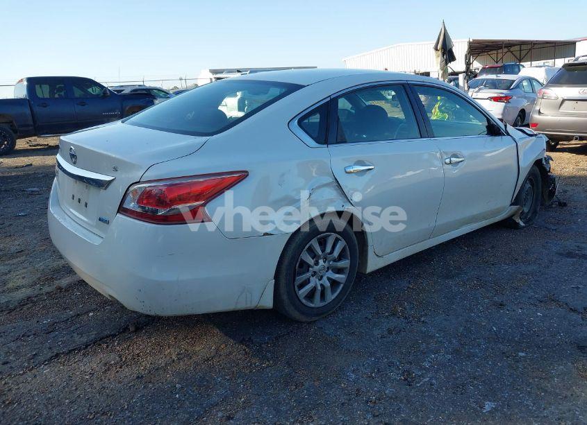 Photo 4 of 2013 Nissan Altima 2.5 S (VIN 1N4AL3APXDN495007)