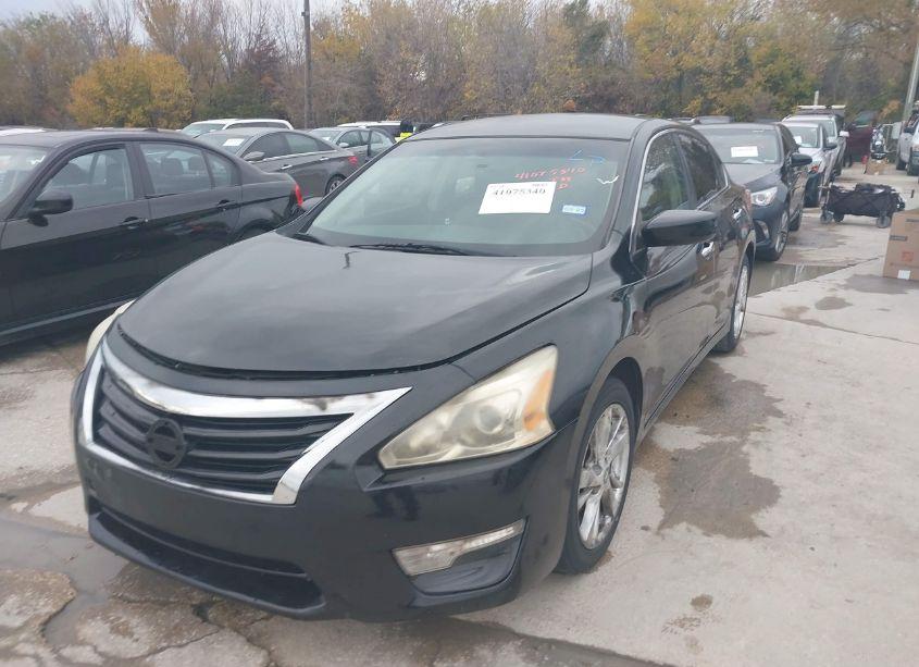 Photo 2 of 2013 Nissan Altima 2.5 SV (VIN 1N4AL3APXDN502103)