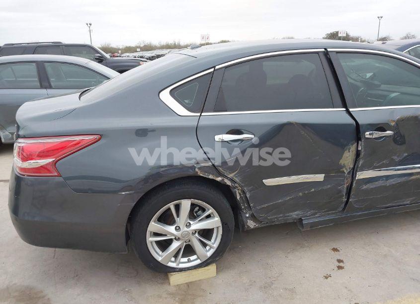 Photo 18 of 2013 Nissan Altima 2.5 SV (VIN 1N4AL3APXDN503784)