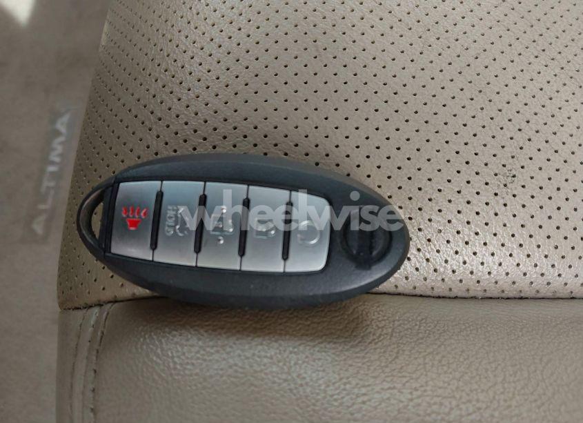 Photo 11 of 2013 Nissan Altima 2.5 SL (VIN 1N4AL3APXDN504272)