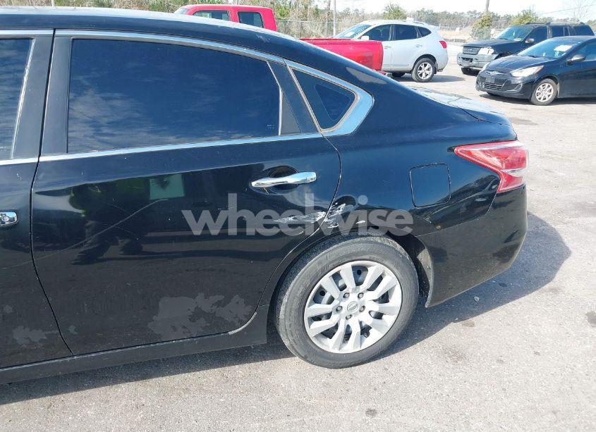 Photo 6 of 2013 Nissan Altima 2.5 S (VIN 1N4AL3APXDN512503)