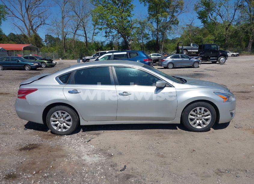 Photo 13 of 2013 Nissan Altima 2.5 S (VIN 1N4AL3APXDN512761)