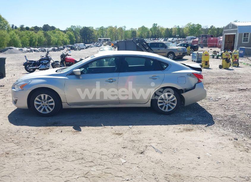 Photo 14 of 2013 Nissan Altima 2.5 S (VIN 1N4AL3APXDN512761)