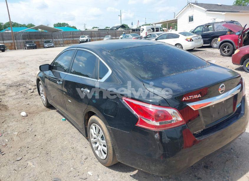 Photo 3 of 2013 Nissan Altima 2.5 S (VIN 1N4AL3APXDN521959)