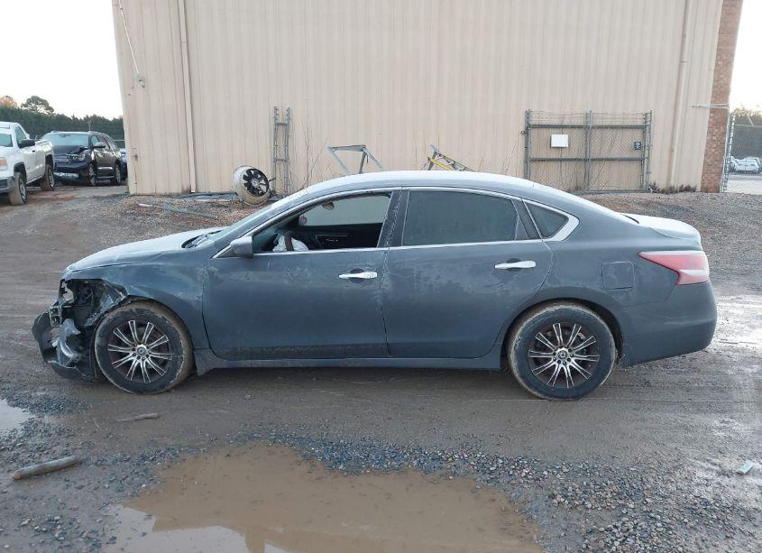 Photo 14 of 2013 Nissan Altima 2.5 S (VIN 1N4AL3APXDN536946)