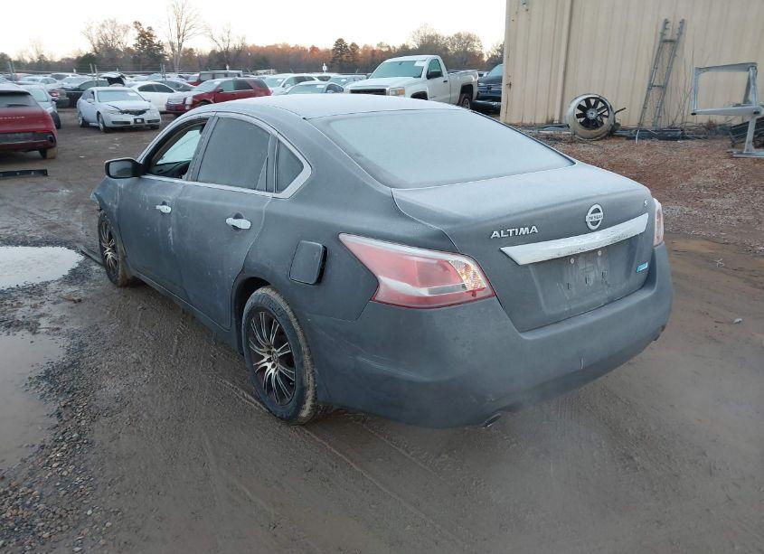 Photo 3 of 2013 Nissan Altima 2.5 S (VIN 1N4AL3APXDN536946)