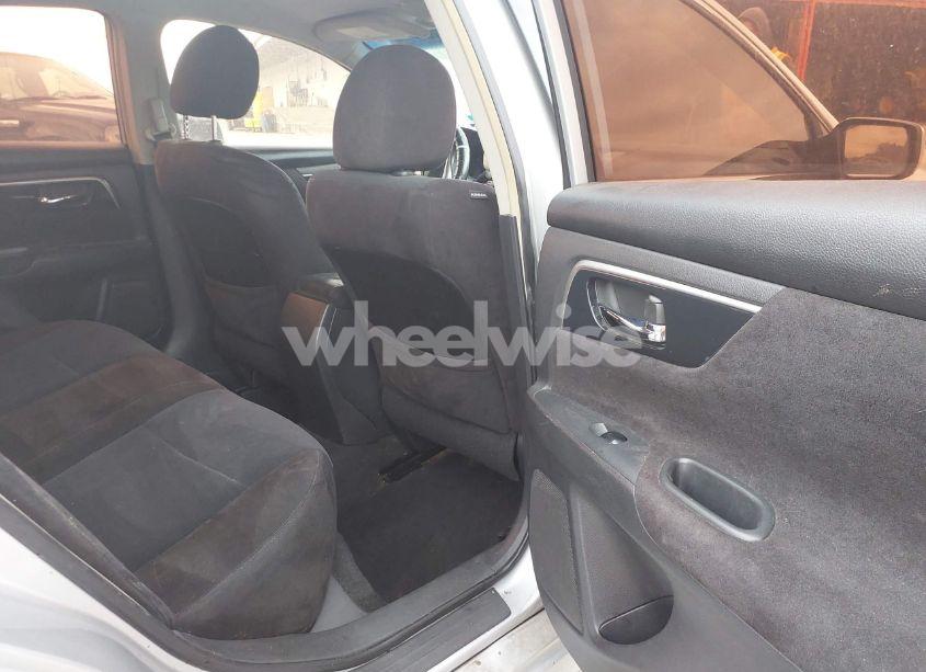 Photo 8 of 2013 Nissan Altima 2.5 S (VIN 1N4AL3APXDN554301)