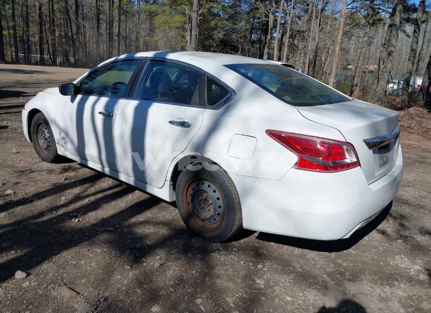 Photo 3 of 2013 Nissan Altima 2.5 S (VIN 1N4AL3APXDN554587)