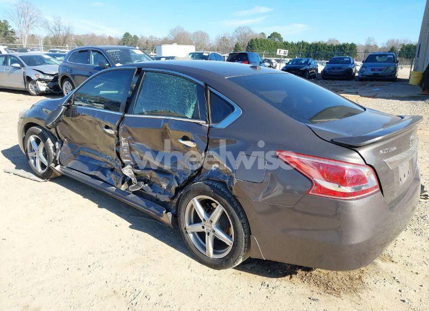 Photo 3 of 2013 Nissan Altima 2.5 SV (VIN 1N4AL3APXDN588190)