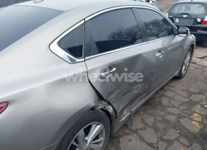 Photo 6 of 2013 Nissan Altima 2.5 SV (VIN 1N4AL3APXDN588576)