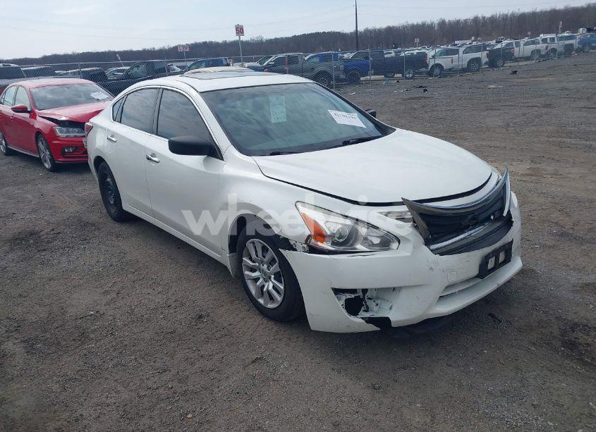 2014 Nissan Altima 2.5 S (VIN 1N4AL3APXEC107044) main photo