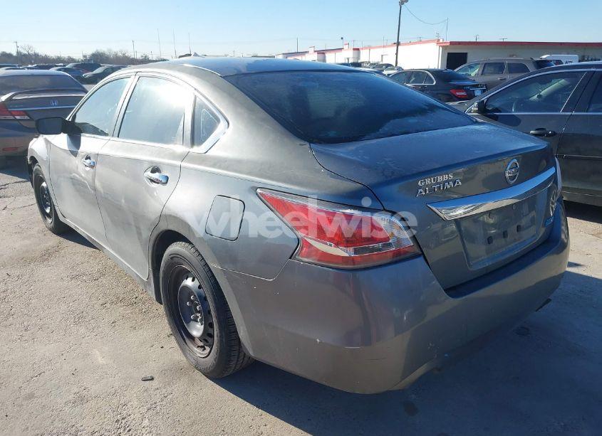 Photo 3 of 2014 Nissan Altima 2.5 (VIN 1N4AL3APXEC125088)
