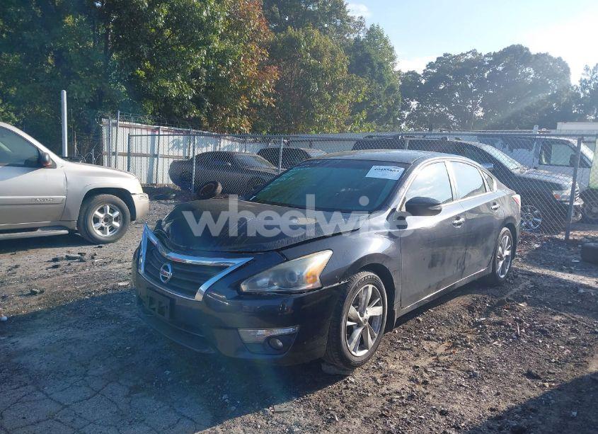Photo 2 of 2014 Nissan Altima 2.5 SV (VIN 1N4AL3APXEC134275)