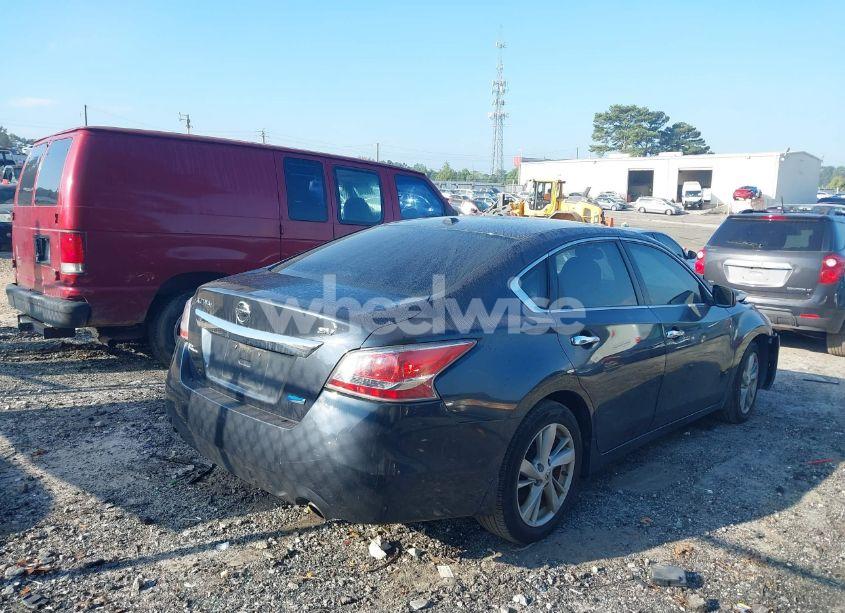 Photo 4 of 2014 Nissan Altima 2.5 SV (VIN 1N4AL3APXEC134275)