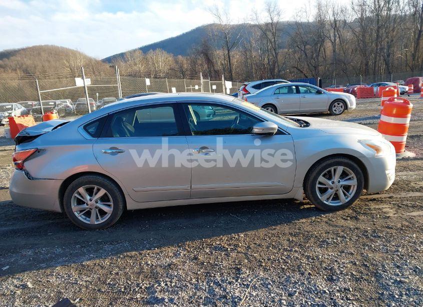 Photo 13 of 2014 Nissan Altima 2.5 SV (VIN 1N4AL3APXEC141176)