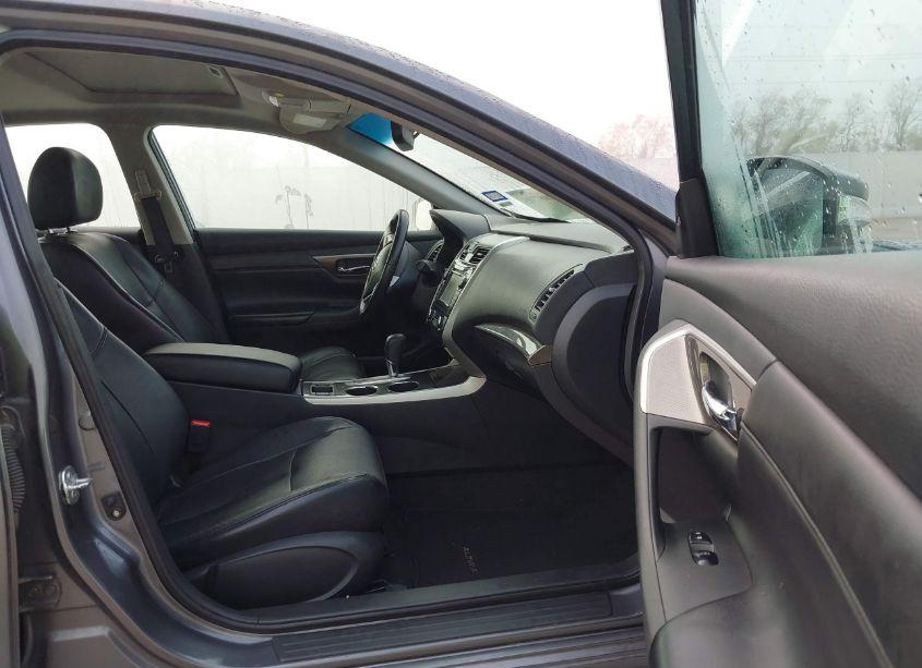 Photo 5 of 2014 Nissan Altima 2.5 SL (VIN 1N4AL3APXEC143994)