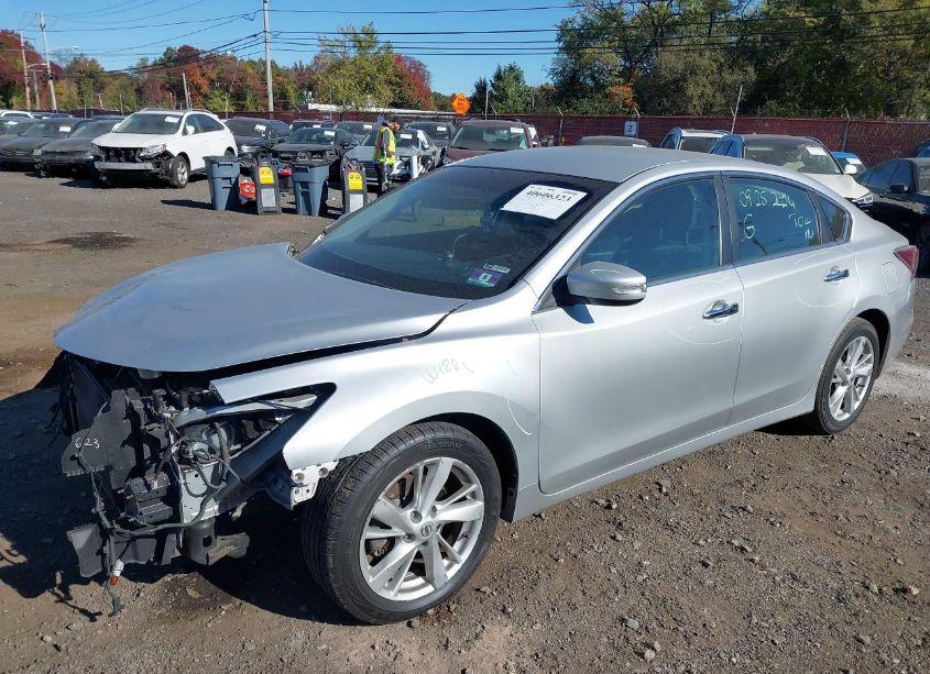 Photo 2 of 2014 Nissan Altima 2.5 SL (VIN 1N4AL3APXEC163680)