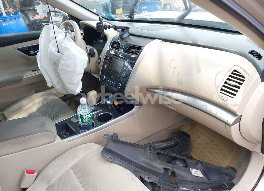 Photo 5 of 2014 Nissan Altima 2.5 S (VIN 1N4AL3APXEC177871)