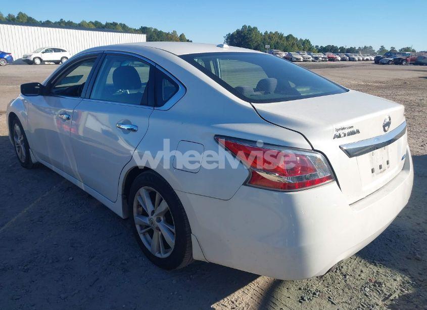 Photo 3 of 2014 Nissan Altima 2.5 SV (VIN 1N4AL3APXEC190765)