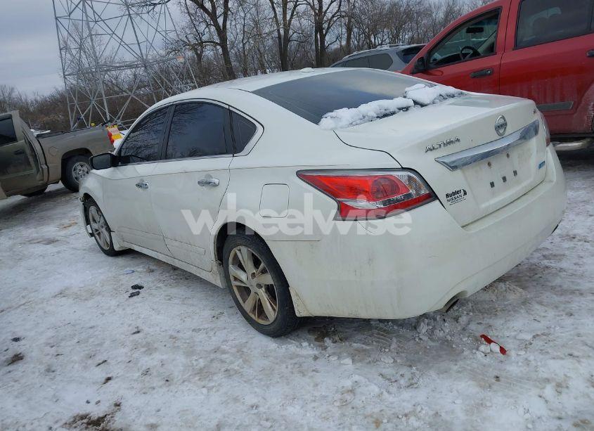 Photo 3 of 2014 Nissan Altima 2.5 SV (VIN 1N4AL3APXEC199675)