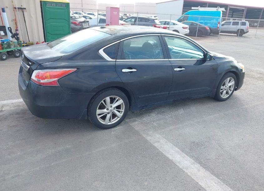 Photo 4 of 2014 Nissan Altima 2.5 SV (VIN 1N4AL3APXEC278263)