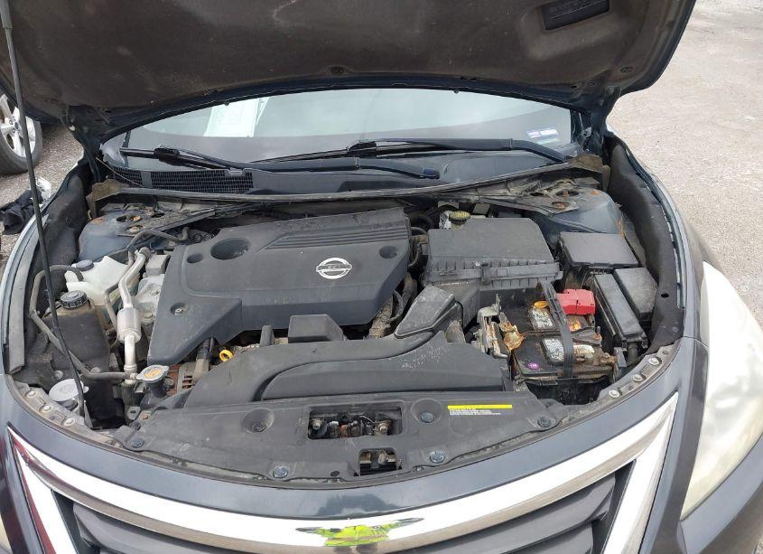 Photo 10 of 2014 Nissan Altima 2.5/2.5 S/2.5 SL/2.5 SV (VIN 1N4AL3APXEC290428)