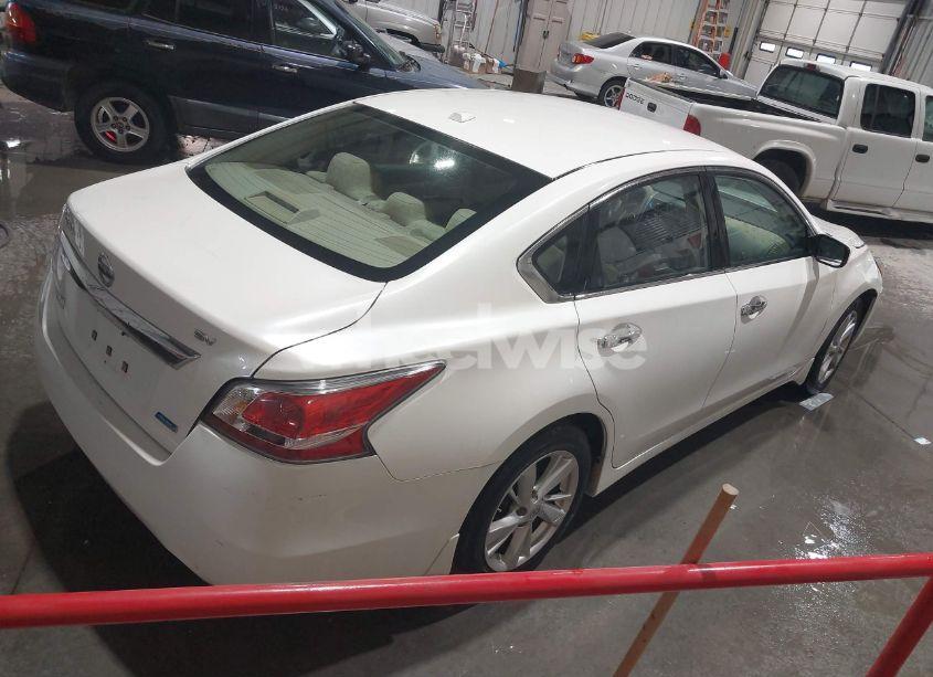 Photo 4 of 2014 Nissan Altima 2.5 SV (VIN 1N4AL3APXEC322987)