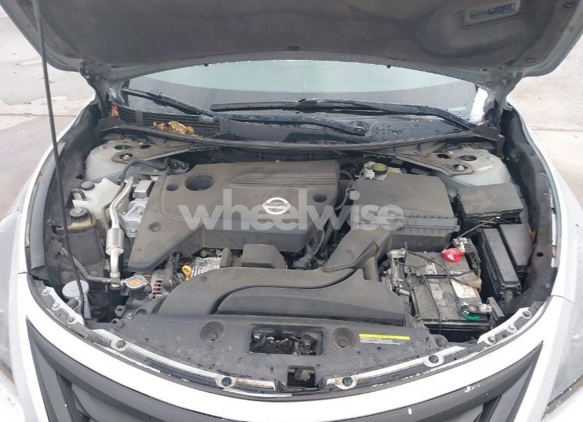 Photo 10 of 2014 Nissan Altima 2.5 S (VIN 1N4AL3APXEN209030)