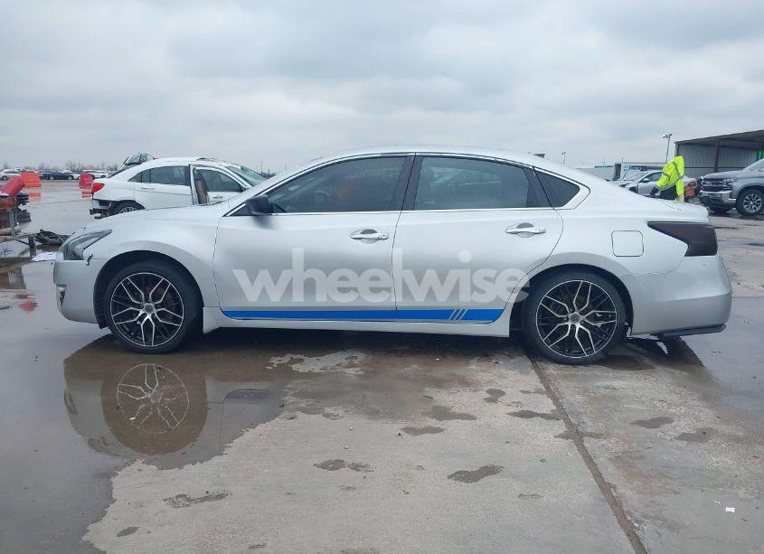 Photo 14 of 2014 Nissan Altima 2.5 S (VIN 1N4AL3APXEN209030)