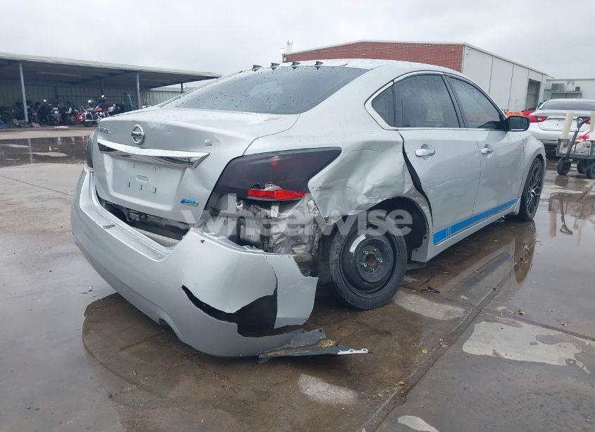 Photo 4 of 2014 Nissan Altima 2.5 S (VIN 1N4AL3APXEN209030)