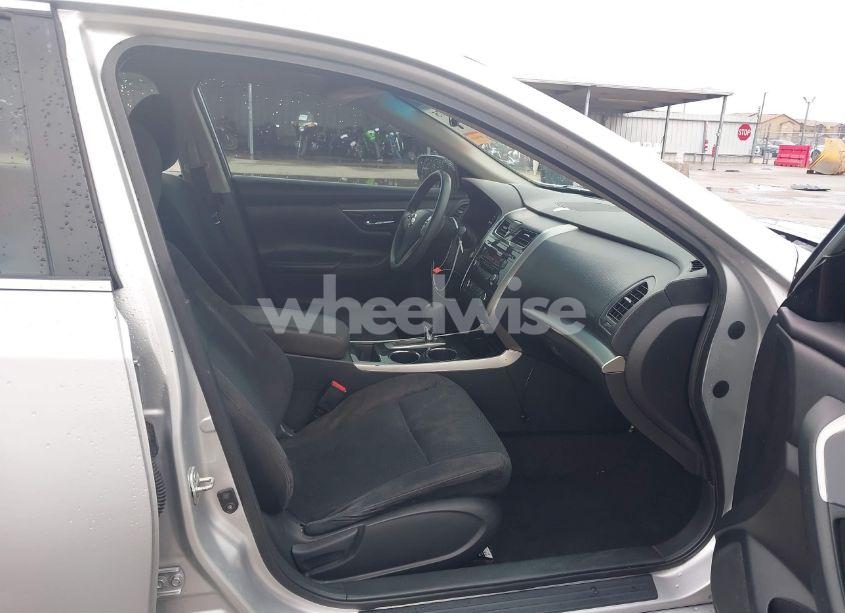 Photo 5 of 2014 Nissan Altima 2.5 S (VIN 1N4AL3APXEN209030)