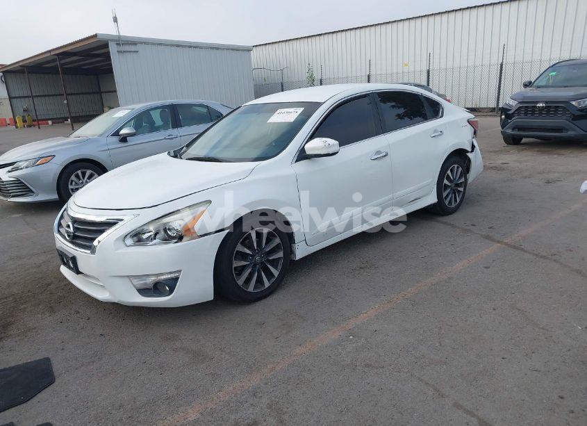 Photo 2 of 2014 Nissan Altima 2.5 S (VIN 1N4AL3APXEN216057)
