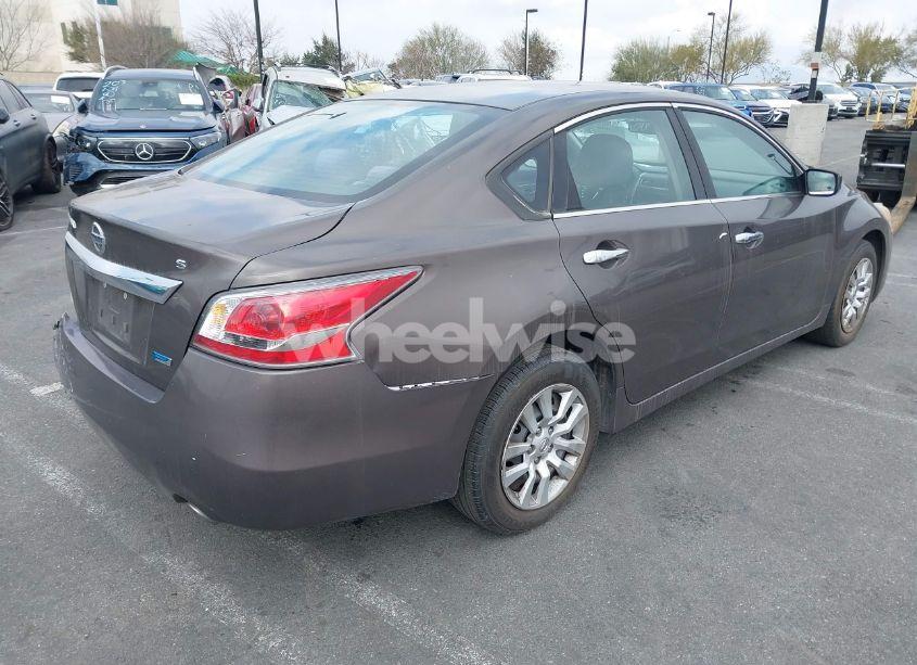 Photo 4 of 2014 Nissan Altima 2.5 S (VIN 1N4AL3APXEN222795)