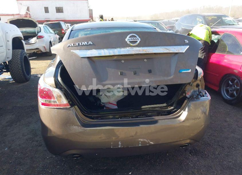 Photo 17 of 2014 Nissan Altima 2.5 S (VIN 1N4AL3APXEN224109)