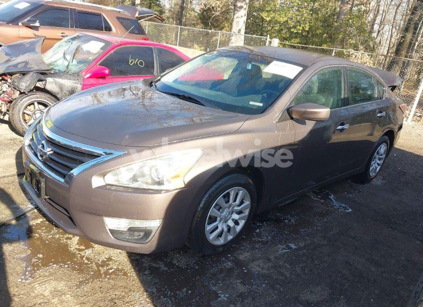 Photo 2 of 2014 Nissan Altima 2.5 S (VIN 1N4AL3APXEN224109)