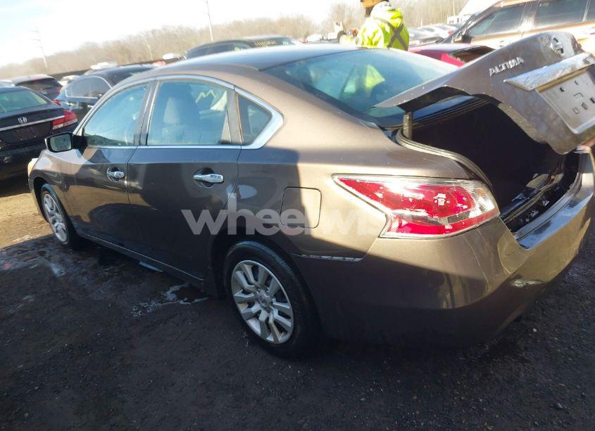 Photo 3 of 2014 Nissan Altima 2.5 S (VIN 1N4AL3APXEN224109)