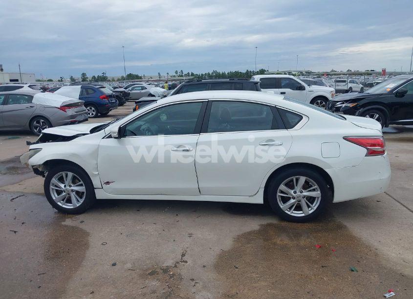 Photo 15 of 2014 Nissan Altima 2.5 SL (VIN 1N4AL3APXEN225812)