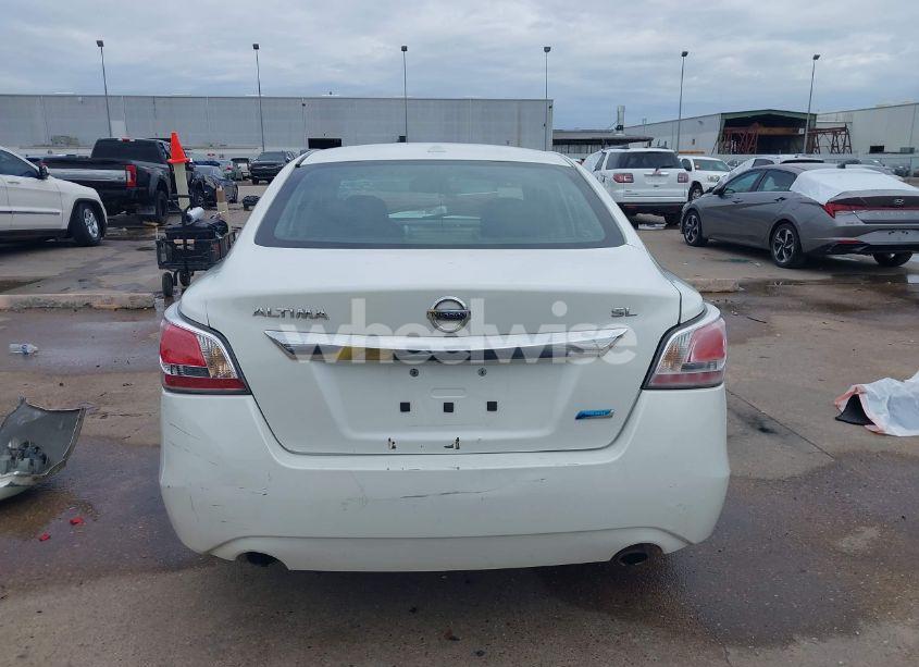 Photo 17 of 2014 Nissan Altima 2.5 SL (VIN 1N4AL3APXEN225812)