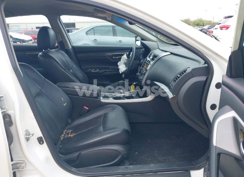 Photo 5 of 2014 Nissan Altima 2.5 SL (VIN 1N4AL3APXEN225812)