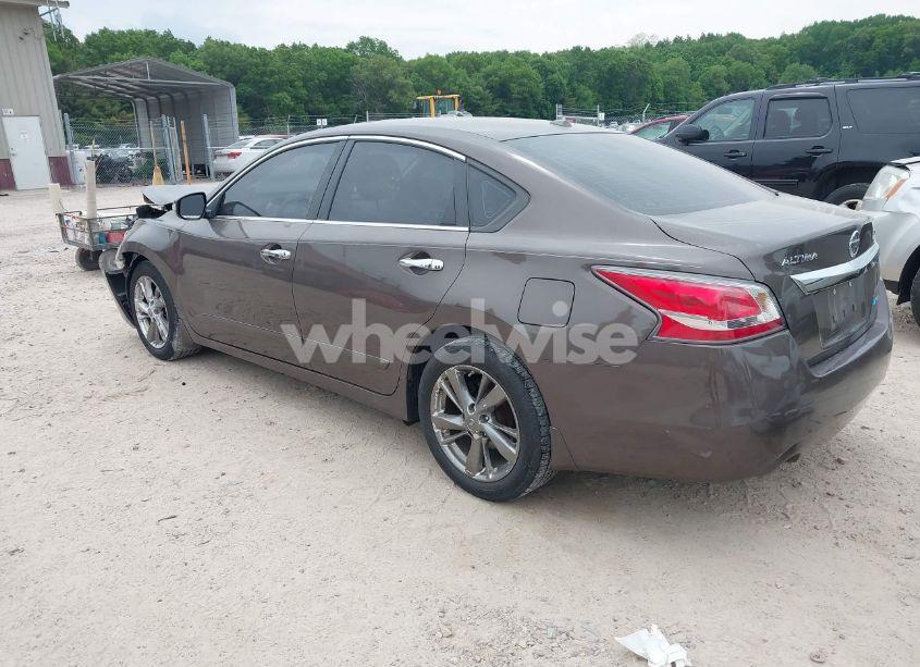 Photo 3 of 2014 Nissan Altima 2.5 SL (VIN 1N4AL3APXEN227494)