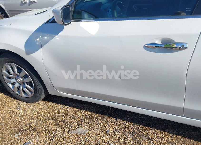 Photo 16 of 2014 Nissan Altima 2.5 S (VIN 1N4AL3APXEN238172)