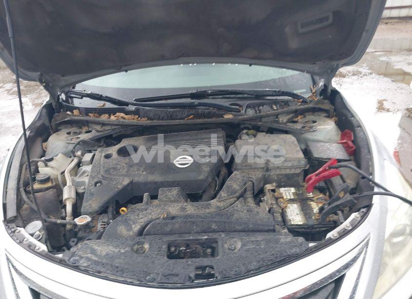 Photo 10 of 2014 Nissan Altima 2.5 S (VIN 1N4AL3APXEN249401)