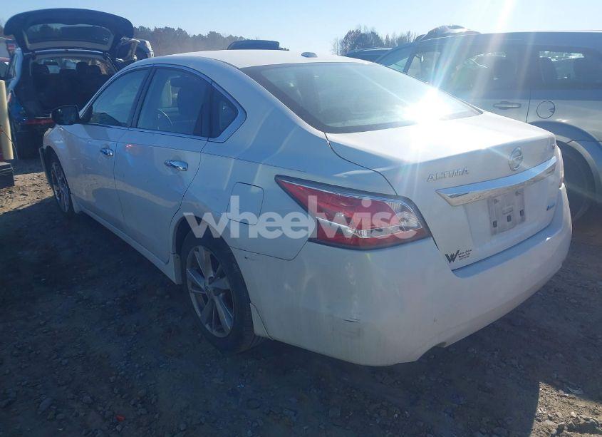 Photo 3 of 2014 Nissan Altima 2.5 SL (VIN 1N4AL3APXEN334402)
