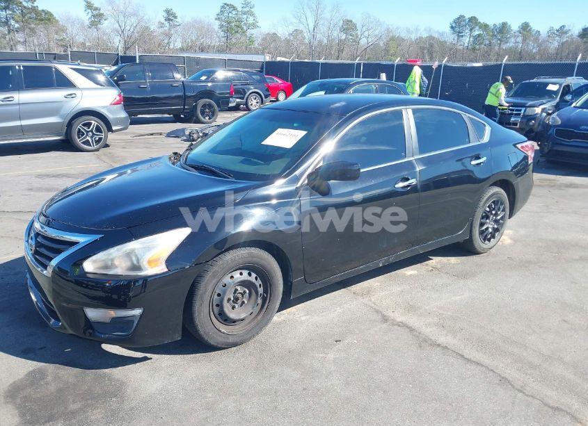 Photo 2 of 2014 Nissan Altima 2.5 S (VIN 1N4AL3APXEN335193)