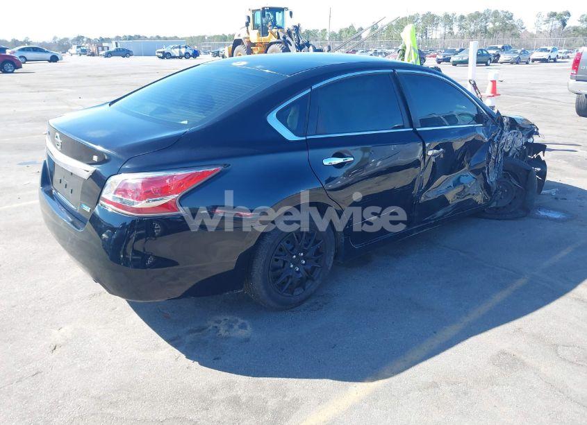 Photo 4 of 2014 Nissan Altima 2.5 S (VIN 1N4AL3APXEN335193)