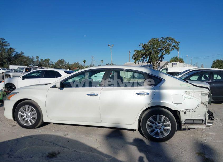 Photo 15 of 2014 Nissan Altima 2.5 S (VIN 1N4AL3APXEN356867)