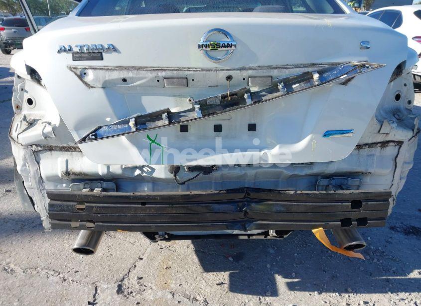 Photo 6 of 2014 Nissan Altima 2.5 S (VIN 1N4AL3APXEN356867)