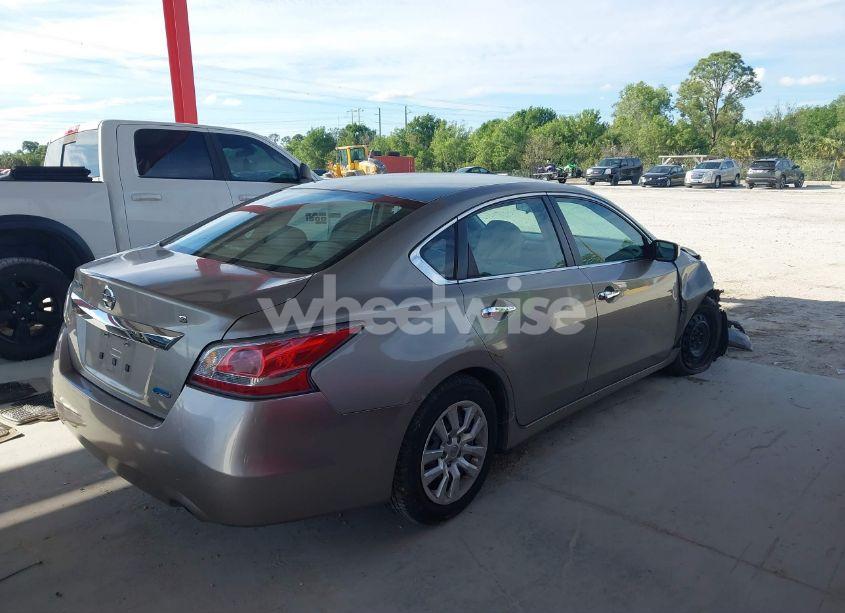 Photo 12 of 2014 Nissan Altima 2.5 S (VIN 1N4AL3APXEN361115)