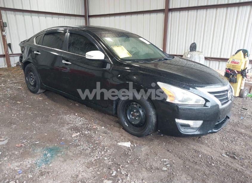 2014 Nissan Altima 2.5 S (VIN 1N4AL3APXEN363091) main photo