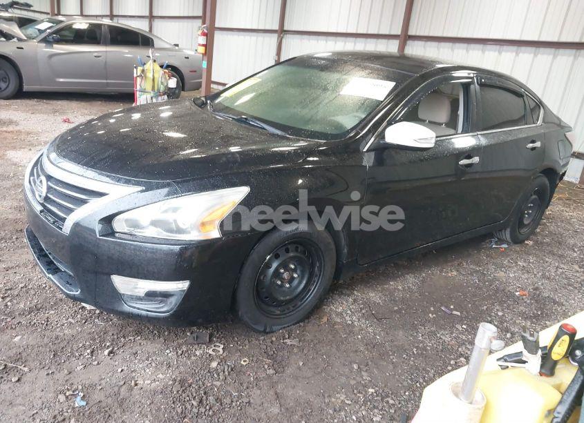 Photo 2 of 2014 Nissan Altima 2.5 S (VIN 1N4AL3APXEN363091)